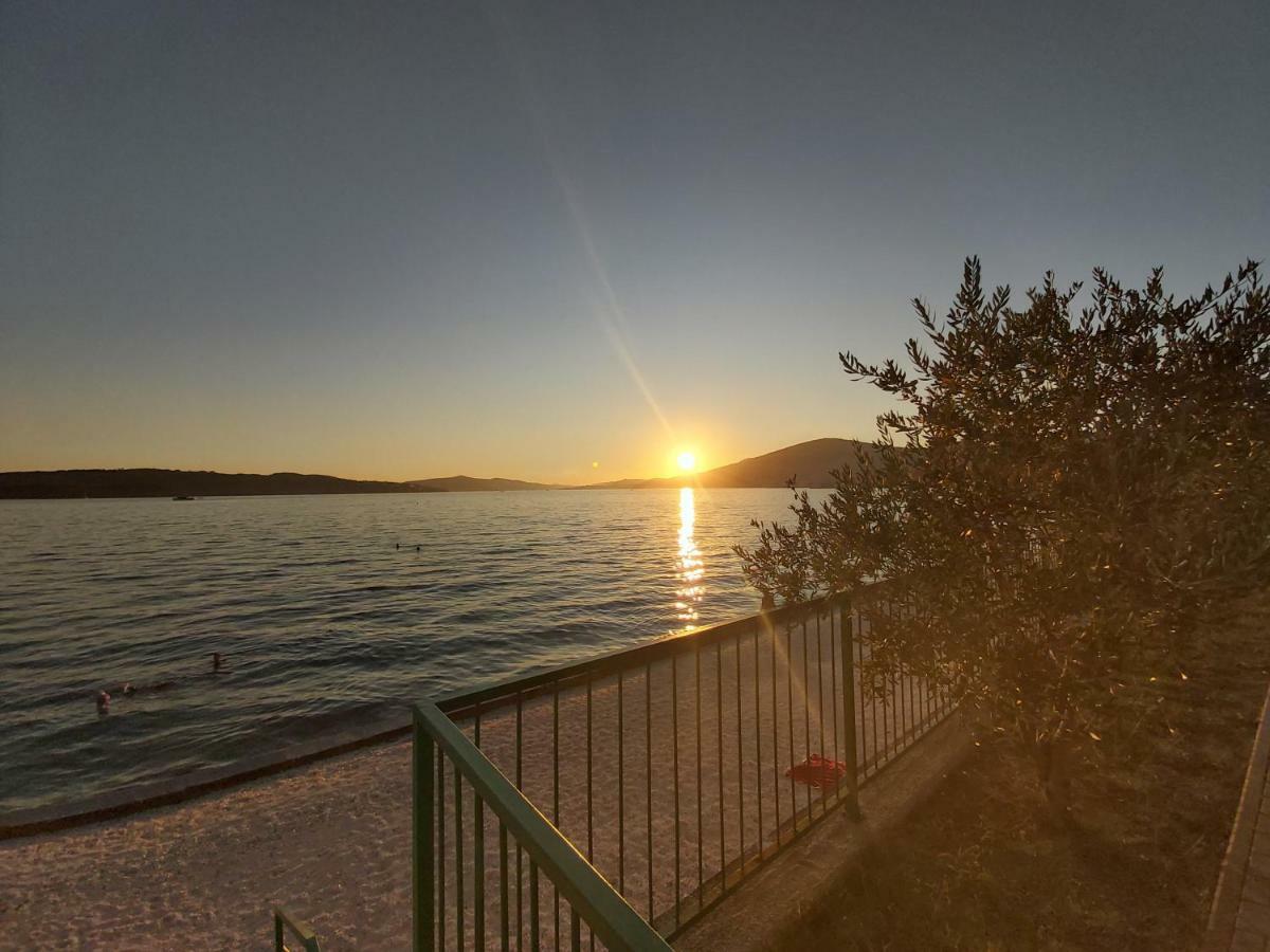 Apartmani Island Trogir Exterior foto